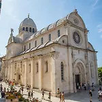 Bevanda Hébergement de vacances Velika Cista (Sibenik-Knin)