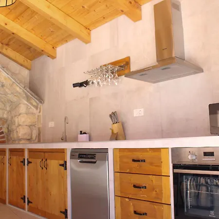 Bevanda Holiday home *