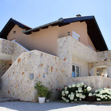 Bevanda * Velika Cista (Sibenik-Knin)