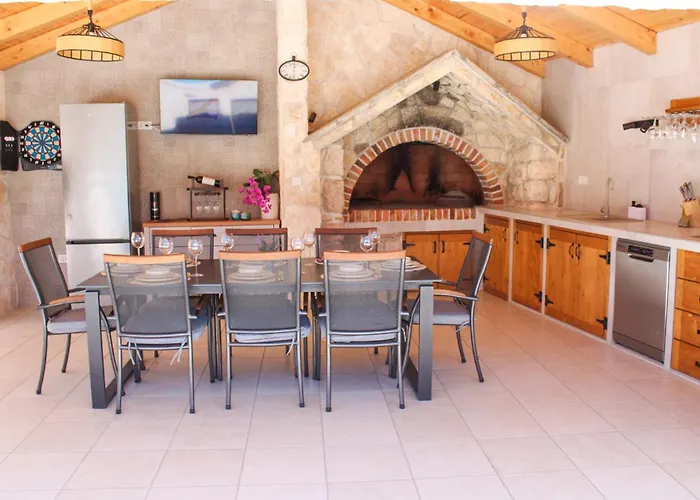 Bevanda Hébergement de vacances Velika Cista (Sibenik-Knin)