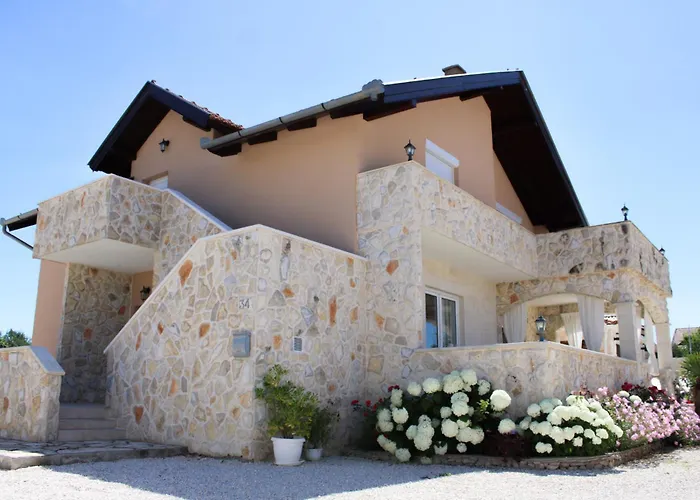 Bevanda * Velika Cista (Sibenik-Knin)